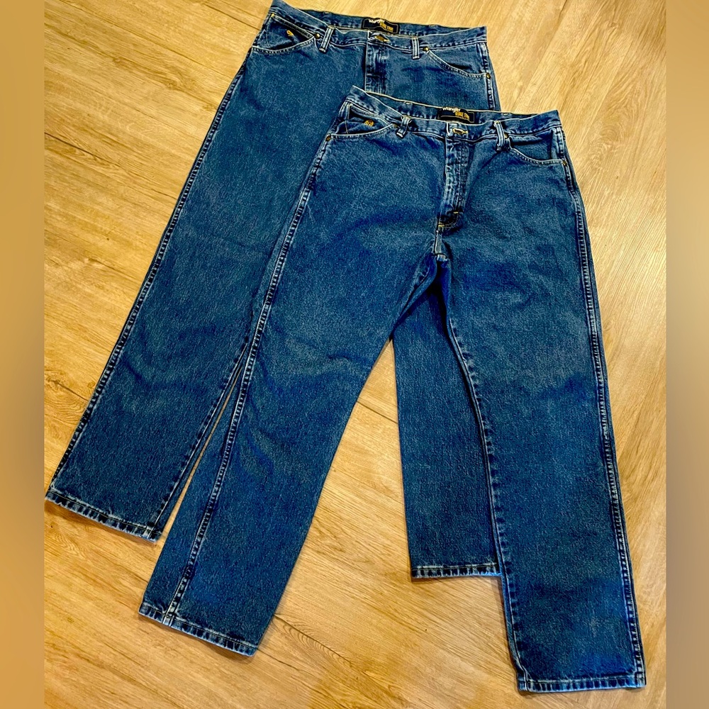 Wrangler George Strait Collection TWO pairs for price, 38x32, great condition.